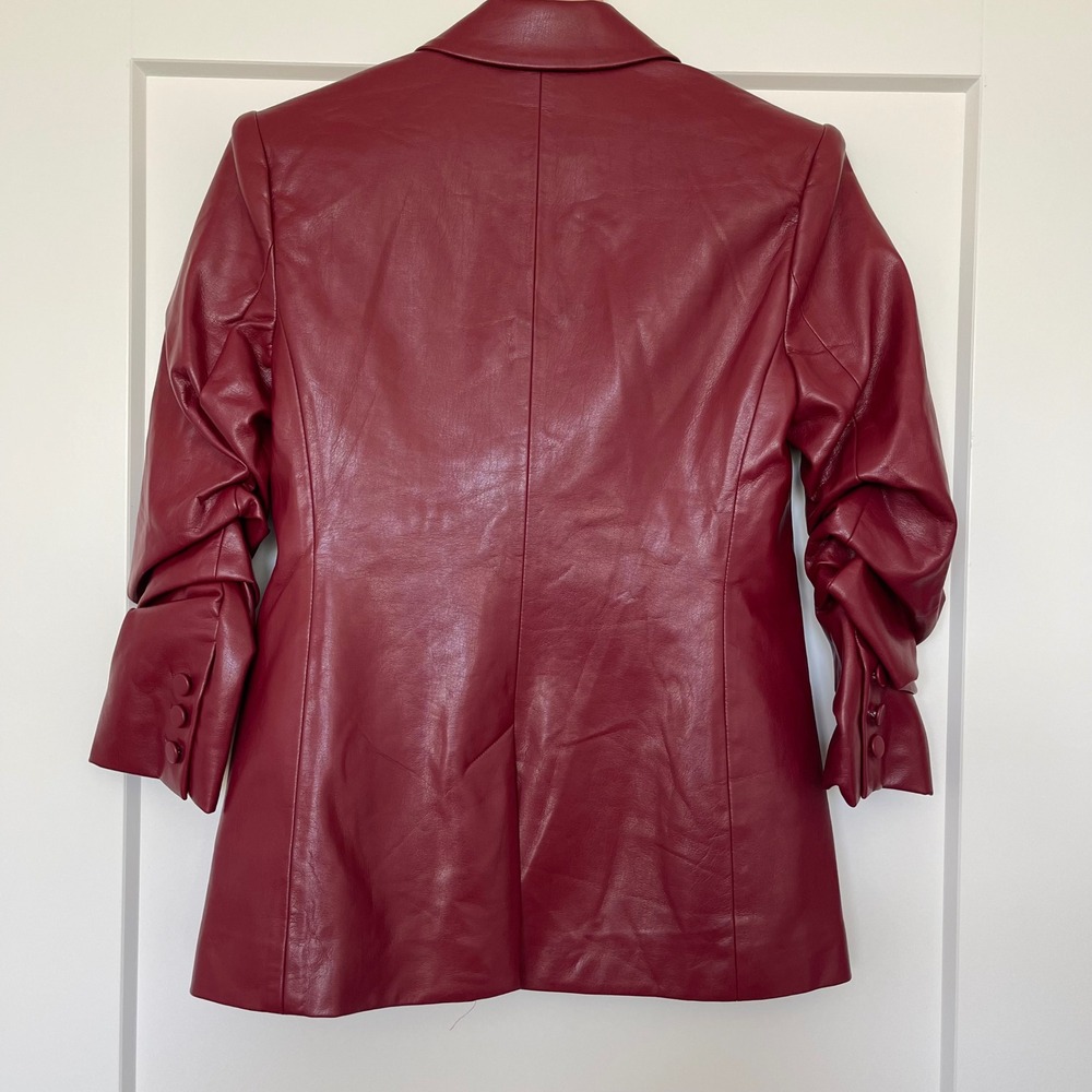 NWT Cinq a Sept Kylie Vegan Leather Jacket Sz 0 Rhubarb Red Ruched Sleeve Blazer - Picture 14 of 16